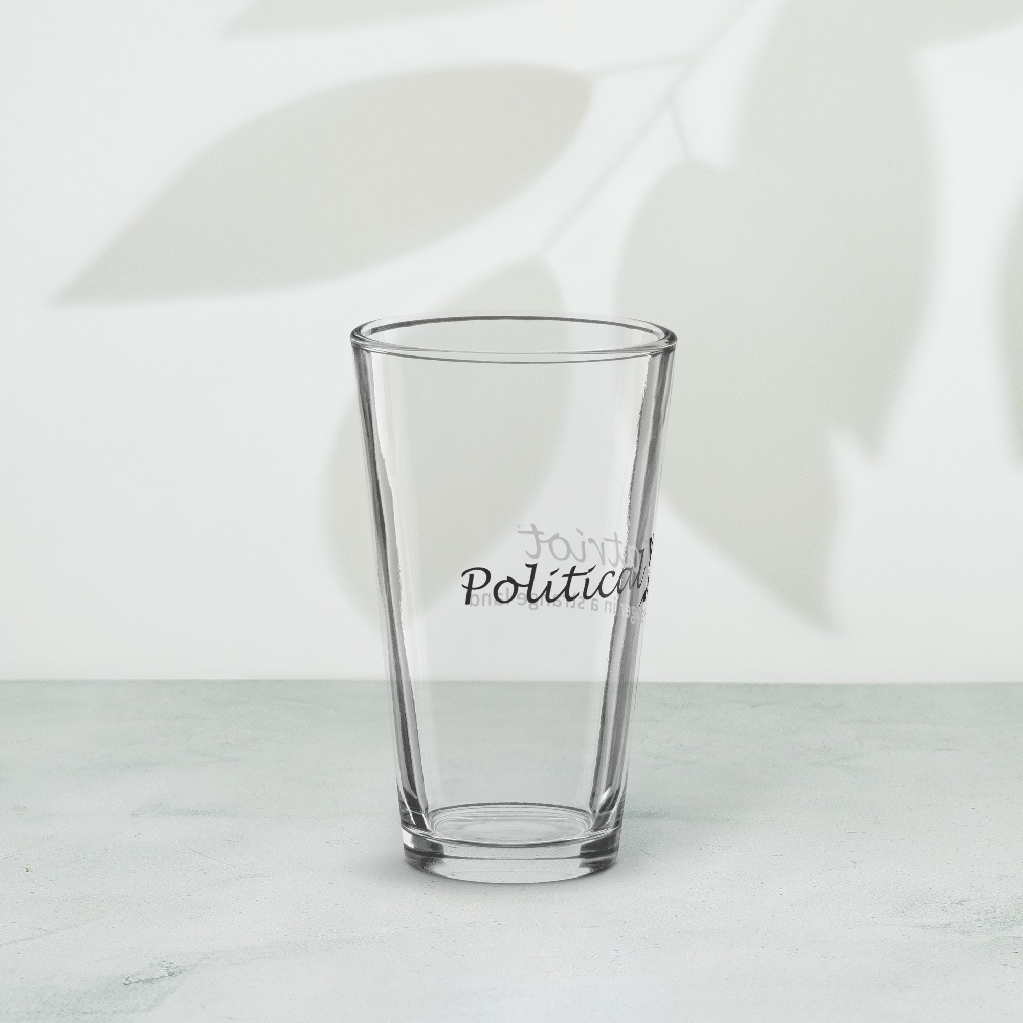 Shaker pint glass